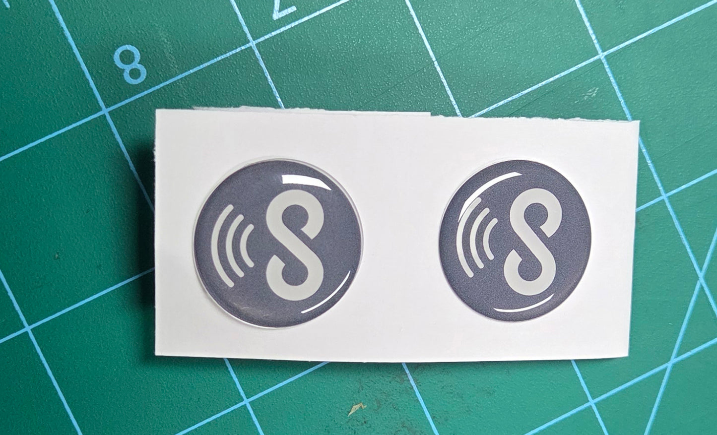 5 Pack 1" Gray Round Replacement Connecteam NFC Tag with Ready to use NFC 213 Tags -Rewriteable NFC tag